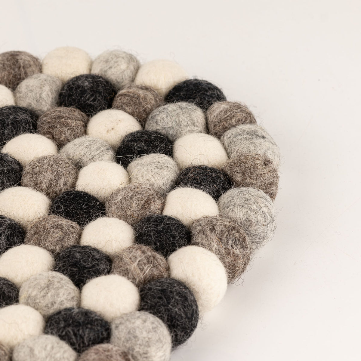 Felt Ball Oval Centre Mat - Multi Grey Colour