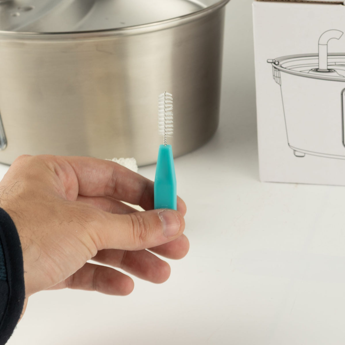 PAW Food Bowls - Electric Water Fountain 2.5 Litre - USB - Stainless Steel (304)
